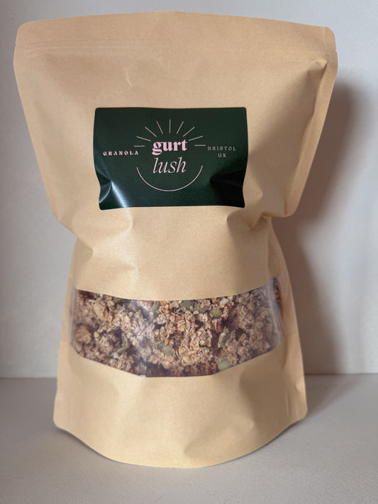 almond, cinnamon, cranberry & pumpkin seed granola ☁️