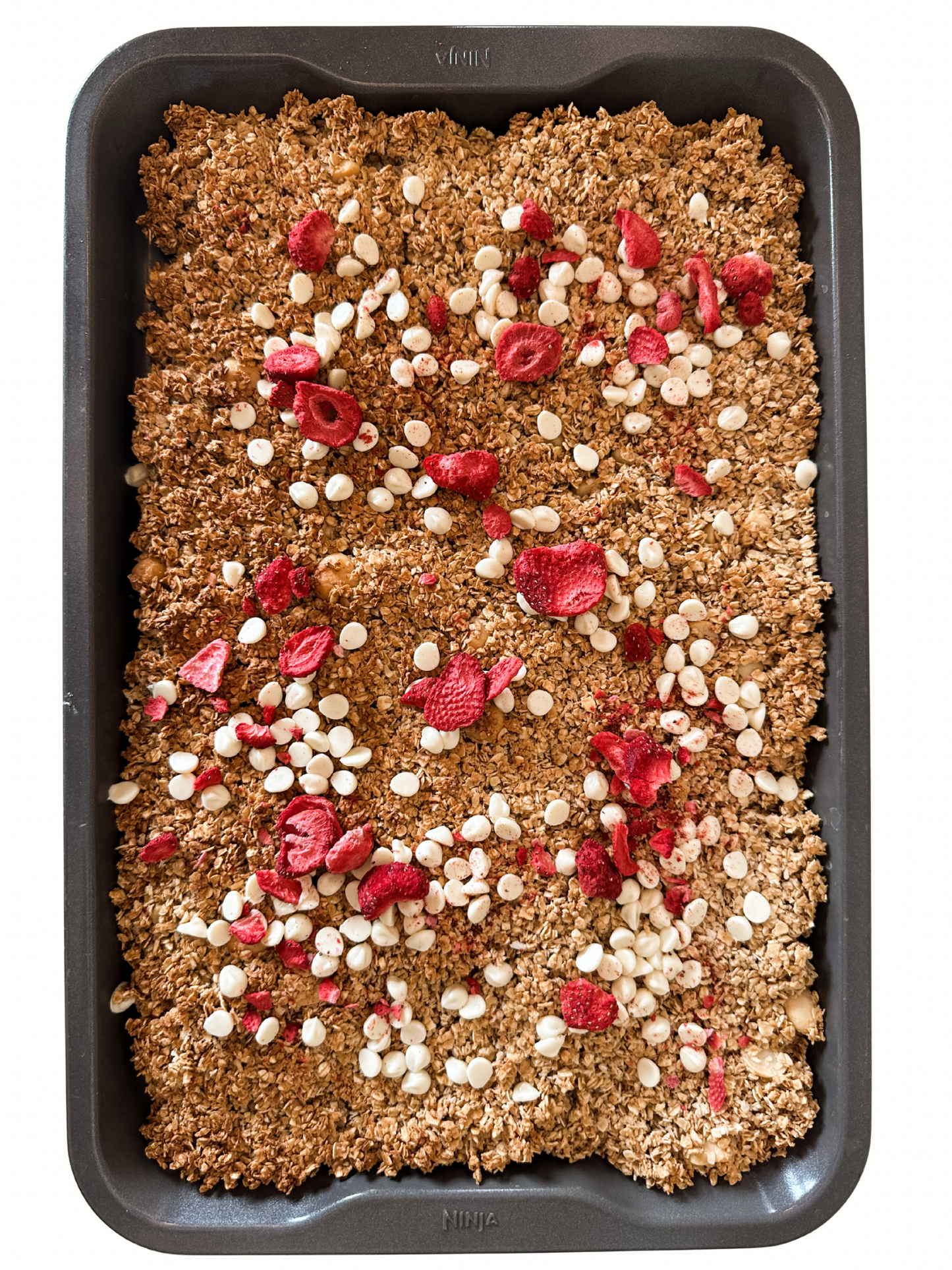 Macadamia, White Chocolate & Strawberry Granola